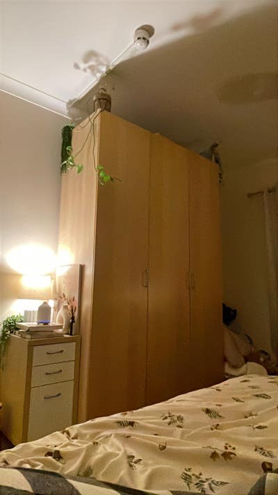 En-suite room available  Main Photo