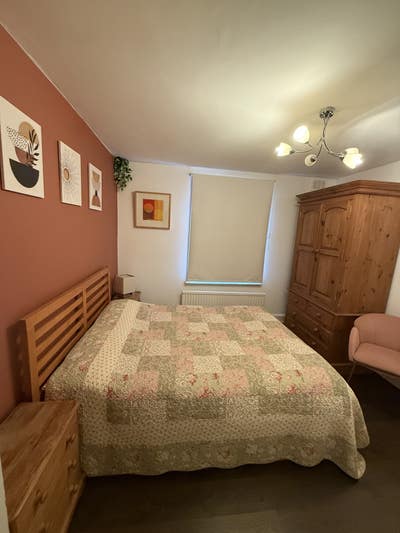 Contemporary Ensuite Double Room West Kensington Main Photo