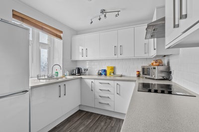 Spacious Double Rooms in Stoke📍 Main Photo