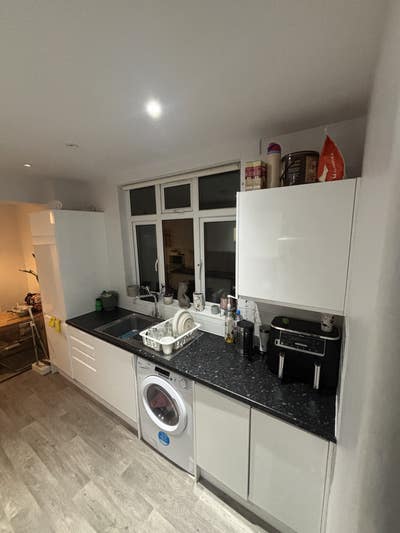  🏡 Flatmates Wanted – Colliers Wood 🏡 Main Photo