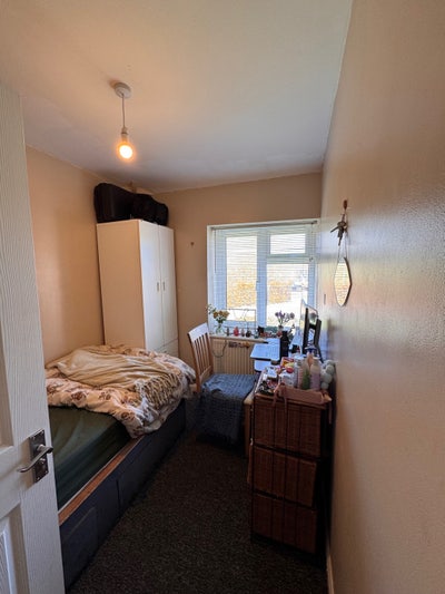 Single Room available in a beautiful home BS5 Main Photo