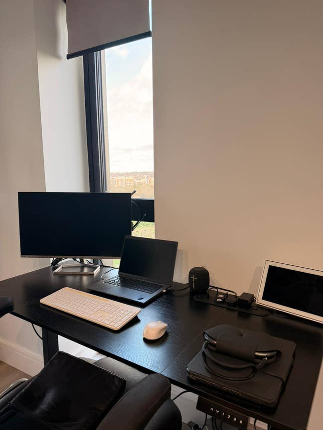 ✨ Bright Double Room in North Kensington Main Photo