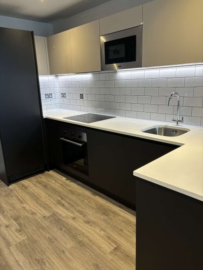 Apartment at Cortland Broadstreet building  Main Photo