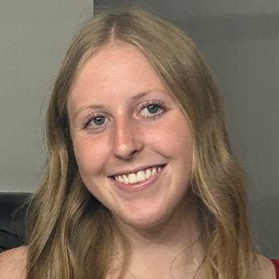 Looking for a 2 bed flat Main Photo