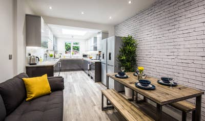 🏡 PRICE drop!! Great Room - Great House!  Main Photo