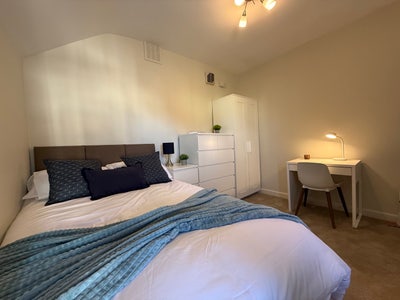 Shared Property - SO15 Main Photo