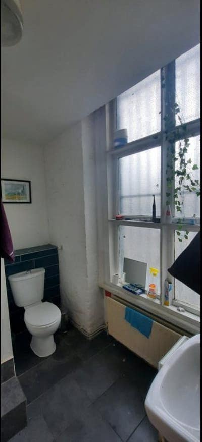 Large Double Room - Hackney Wick  Main Photo