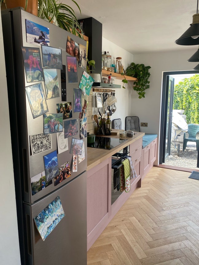 Fully furnished double room close to city centre  Main Photo