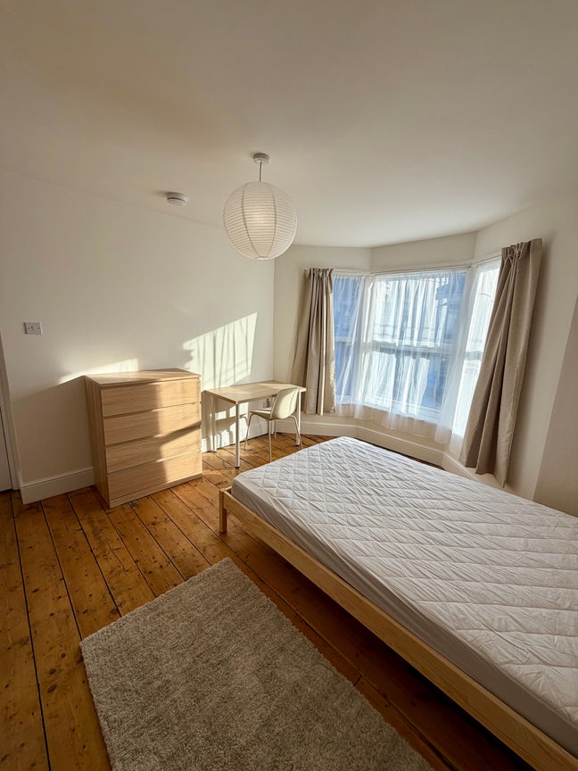 Big Room Easton-All Bills inc No Deposit  Main Photo
