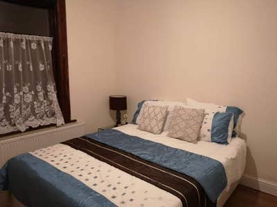 🏡 Ensuite & Double Room to Let in Ilford IG3 8LU Main Photo