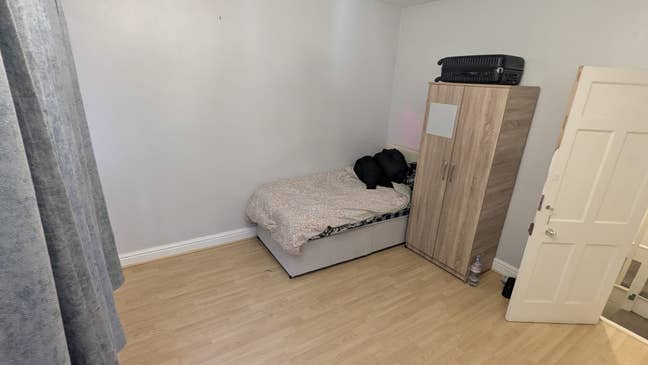 Double Room to let- Leicester LE2 7PE Main Photo