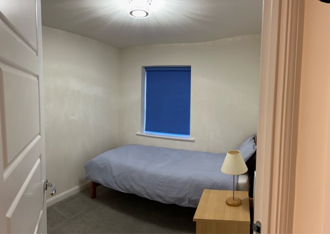 Single Room to Rent in Two Bedroom House Main Photo