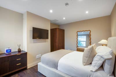 🔥High End House Share City Centre🔥 Parking Include Main Photo