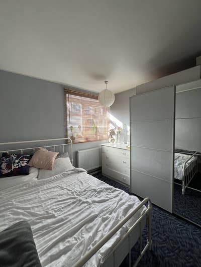 Double room in Stockwell  Main Photo