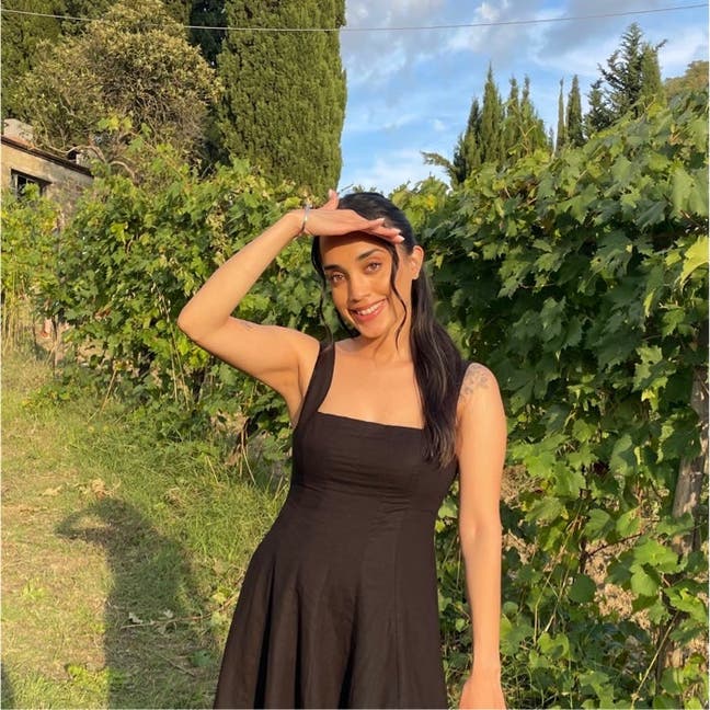 Professional Female seeks a double room Main Photo