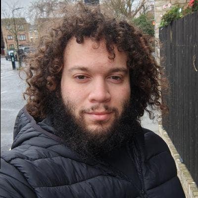 Respectful couple looking for new home Main Photo