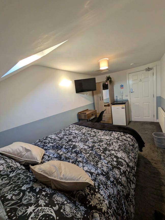 Double ensuite room shared property  Main Photo