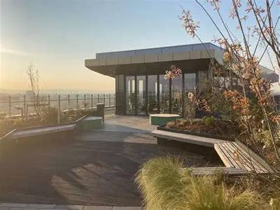 Room with great amenities! Now with photos! Main Photo