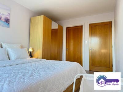 2 Bed 2 Bath in East London E14 Main Photo