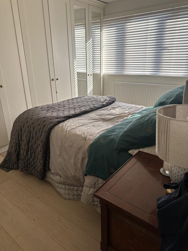 Spacious ensuite double close to village  Main Photo