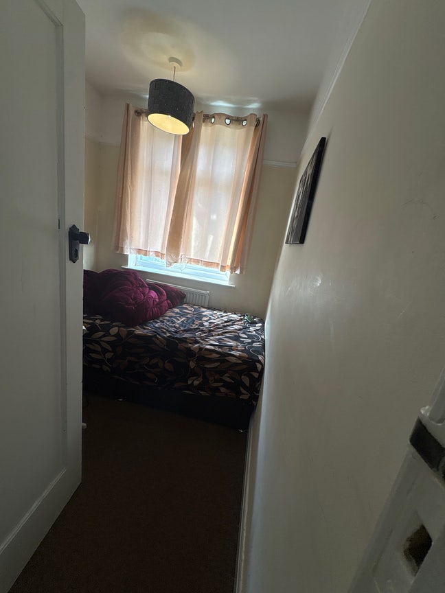 Its a room in safe and quiet residential area Main Photo