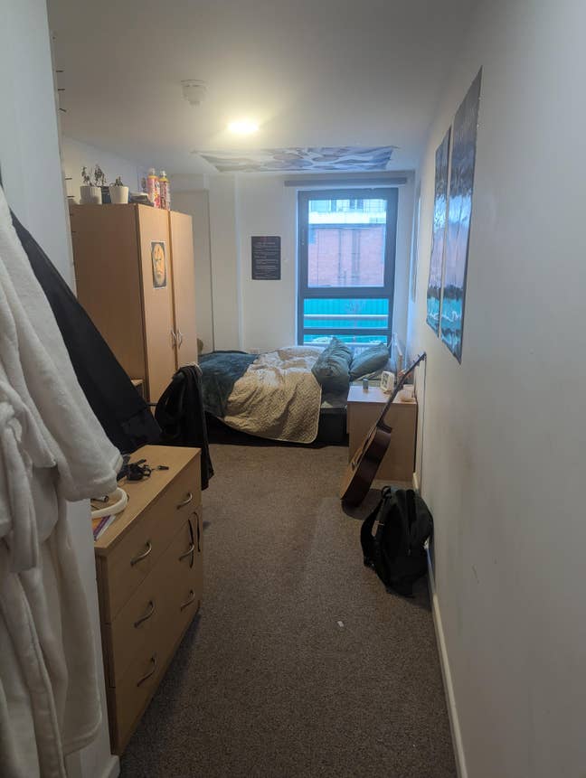 Room for rent: 22/06-29/08 Main Photo