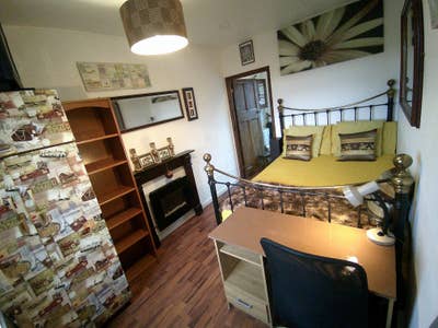 Special: 4 Months' Let @ &pound;600pcm Until August Only Main Photo