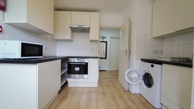 En-suite double room  Main Photo