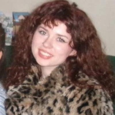 Working professional looking for flat to share  Main Photo