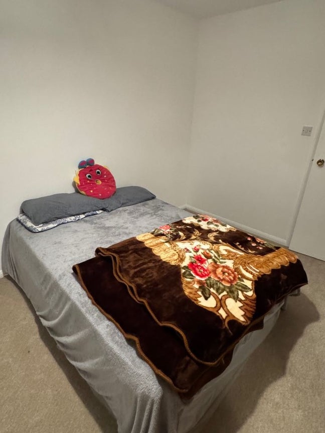 Master Double Room – Feltham High St – Bills Inc Main Photo