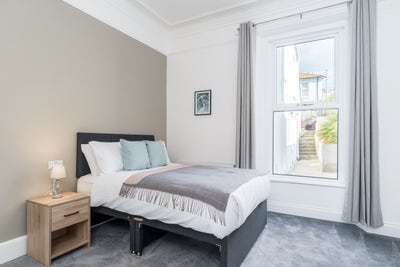 👀 Best Value Rooms in the Area Right Now - Centre Main Photo