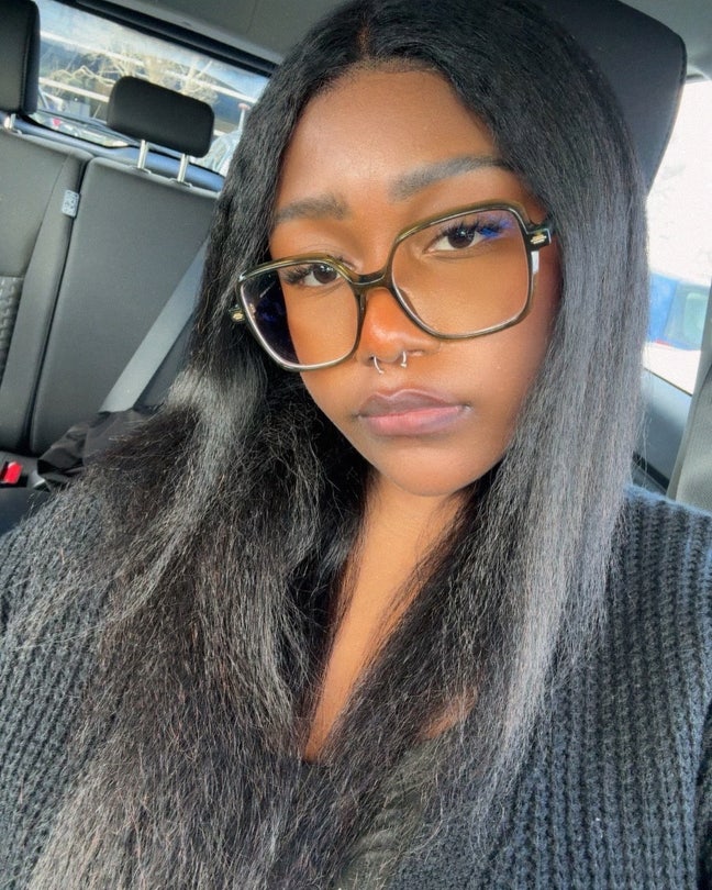 Looking to buddy with females to find a place Main Photo