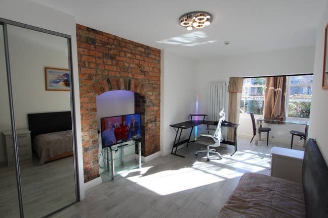 Studio inside Pearson Park Main Photo