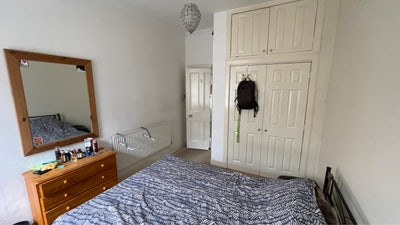 1 Bedroom in 2 Bed Flat  Main Photo