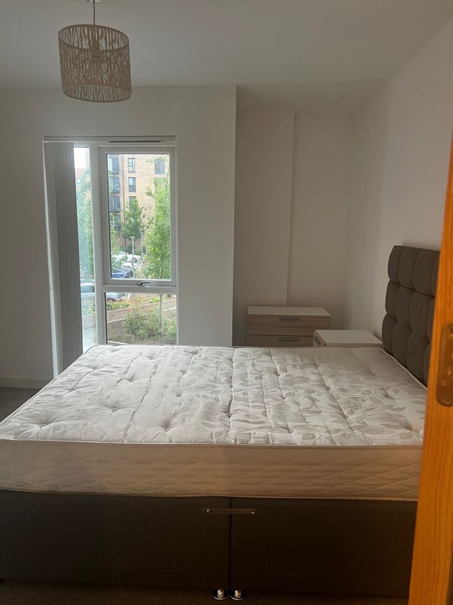 Spacious double room 20 minutes from city Main Photo