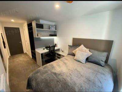 Tenancy takeover en suite room Liverpool  Main Photo