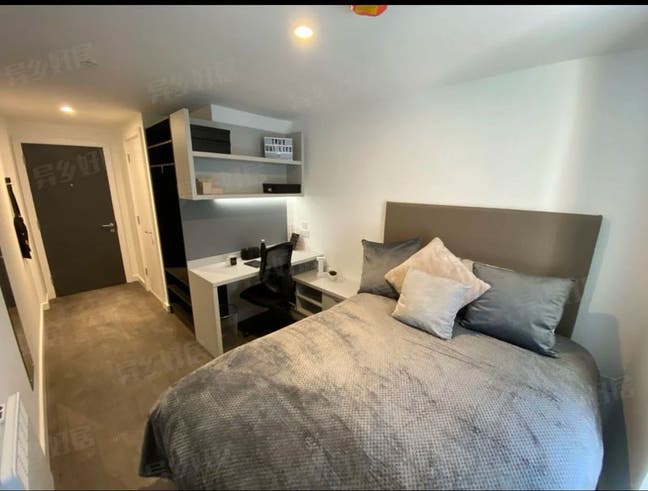 Tenancy takeover en suite room Liverpool  Main Photo