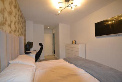 Bright Furnished One Bedroom Apartment  Main Photo
