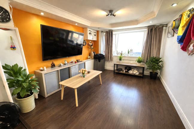 ***Spacious One Bedroom Flat to Rent, N17*** Main Photo