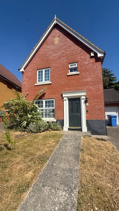 2 rooms left ! Main Photo