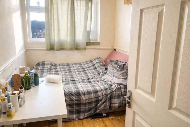 Small Double room in Fulham Main Photo