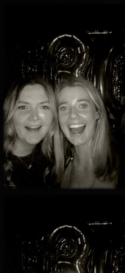 Looking for 2 rooms or a 2 people to buddy up Main Photo