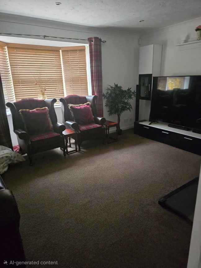Double Rooms Available - RG22 Main Photo