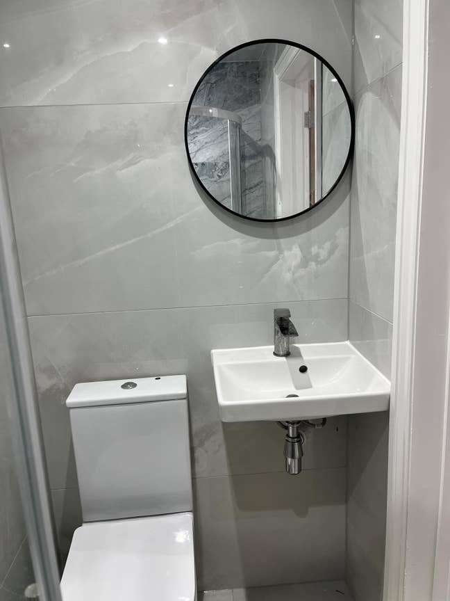 Modern Self-Contained Studio with Private Entrance Main Photo