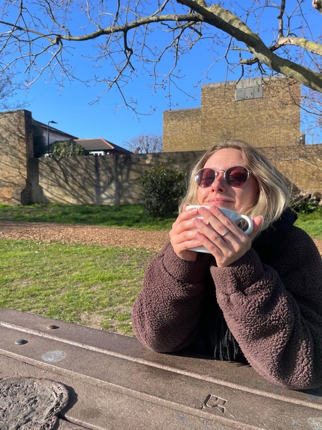 Looking for a double room in east Main Photo