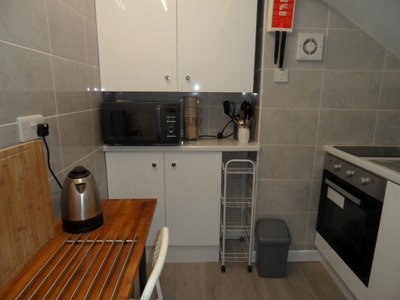 Student Studio Room  Main Photo