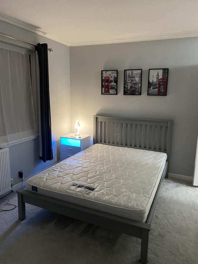 1 fresh bedroom to let Main Photo