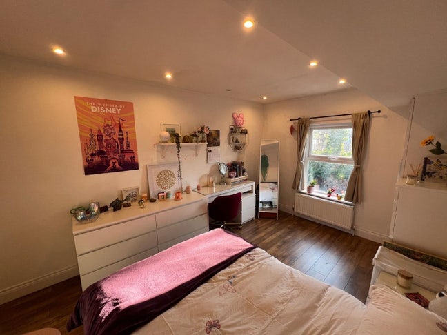 En-suite room Harringay Main Photo