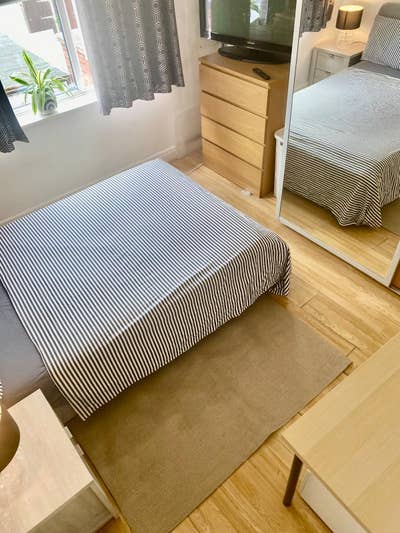 Single Room Close to Picadilly and Central Lines!! Main Photo