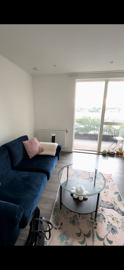 ✨STUNNING Modern Flat | Private En-Suite✨ Main Photo